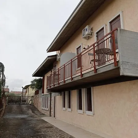 Bed & Breakfast Residenza Borgo San Rocco SantʼAmbrogio di Valpolicella